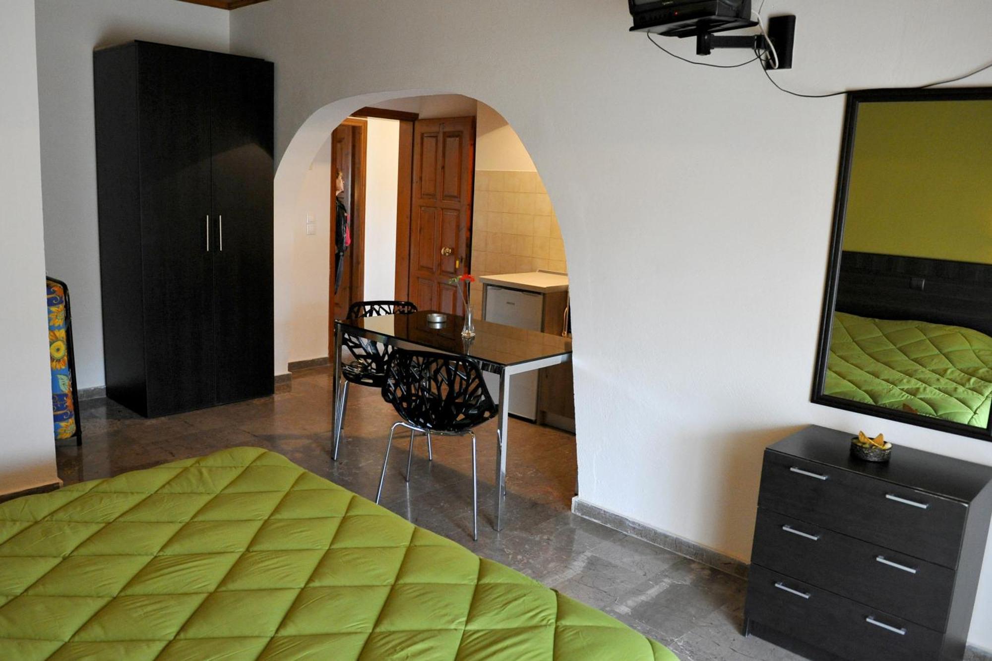 Anna Apartments Контокали Стая снимка