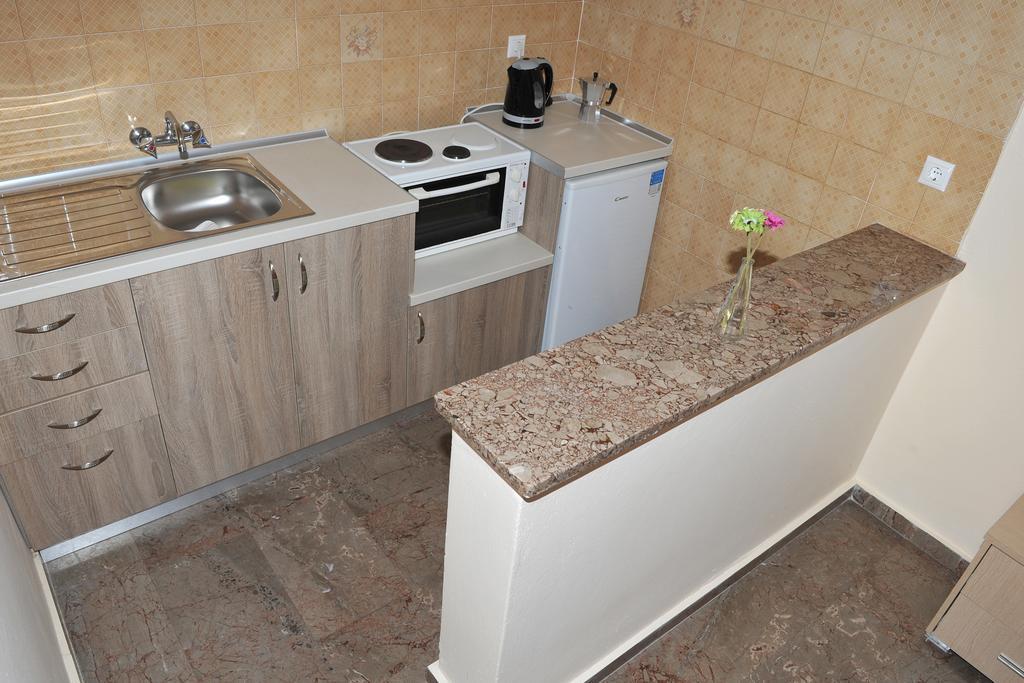Anna Apartments Контокали Стая снимка