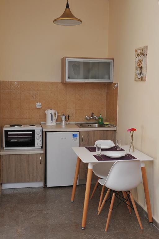 Anna Apartments Контокали Екстериор снимка