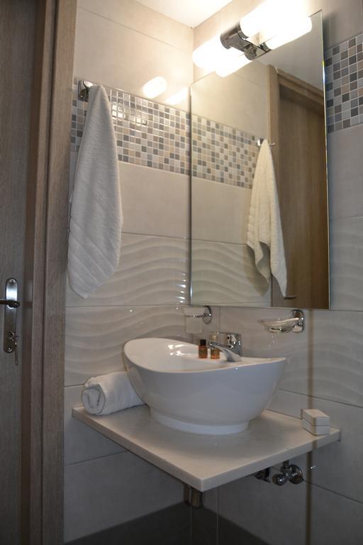 Anna Apartments Контокали Екстериор снимка